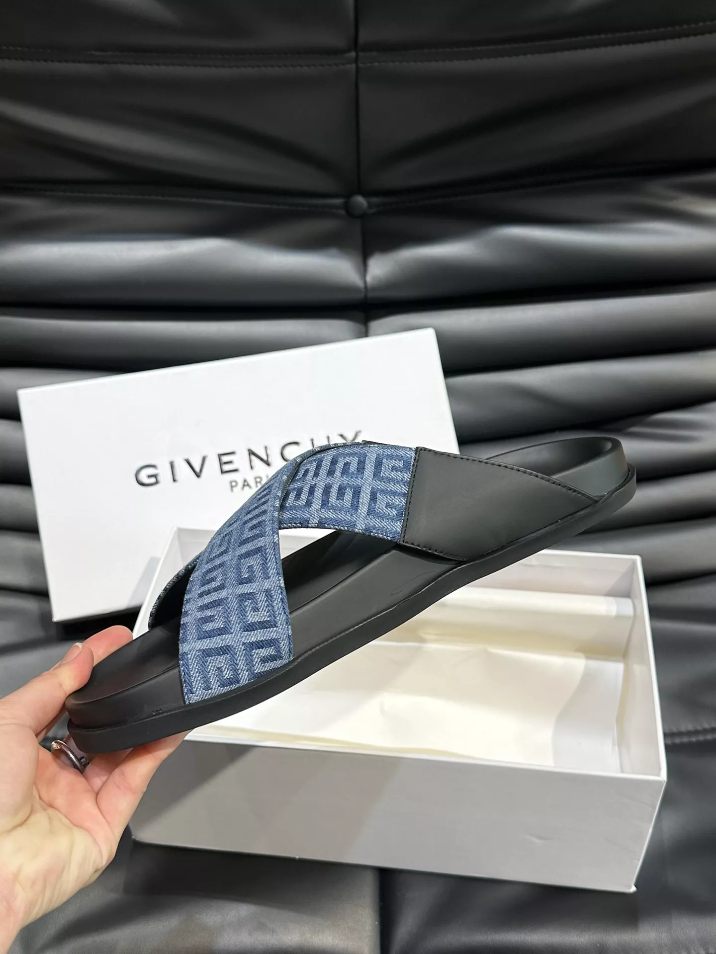 givenchy chaussons pour homme s_12a16b24